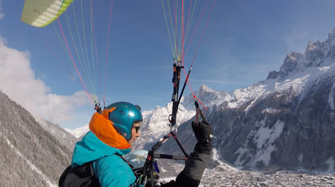 Winter Paragliding