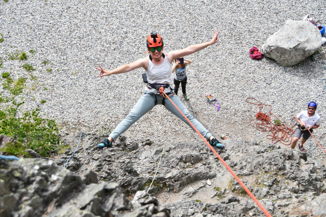 climbing-bachelor-bride-Megève-Saint-Gervais-water,summer-spring