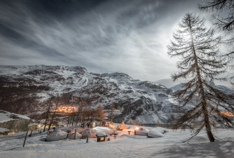 Trapper camp with Savoyard fondue.