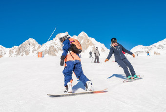 Snowboarding  group lessons